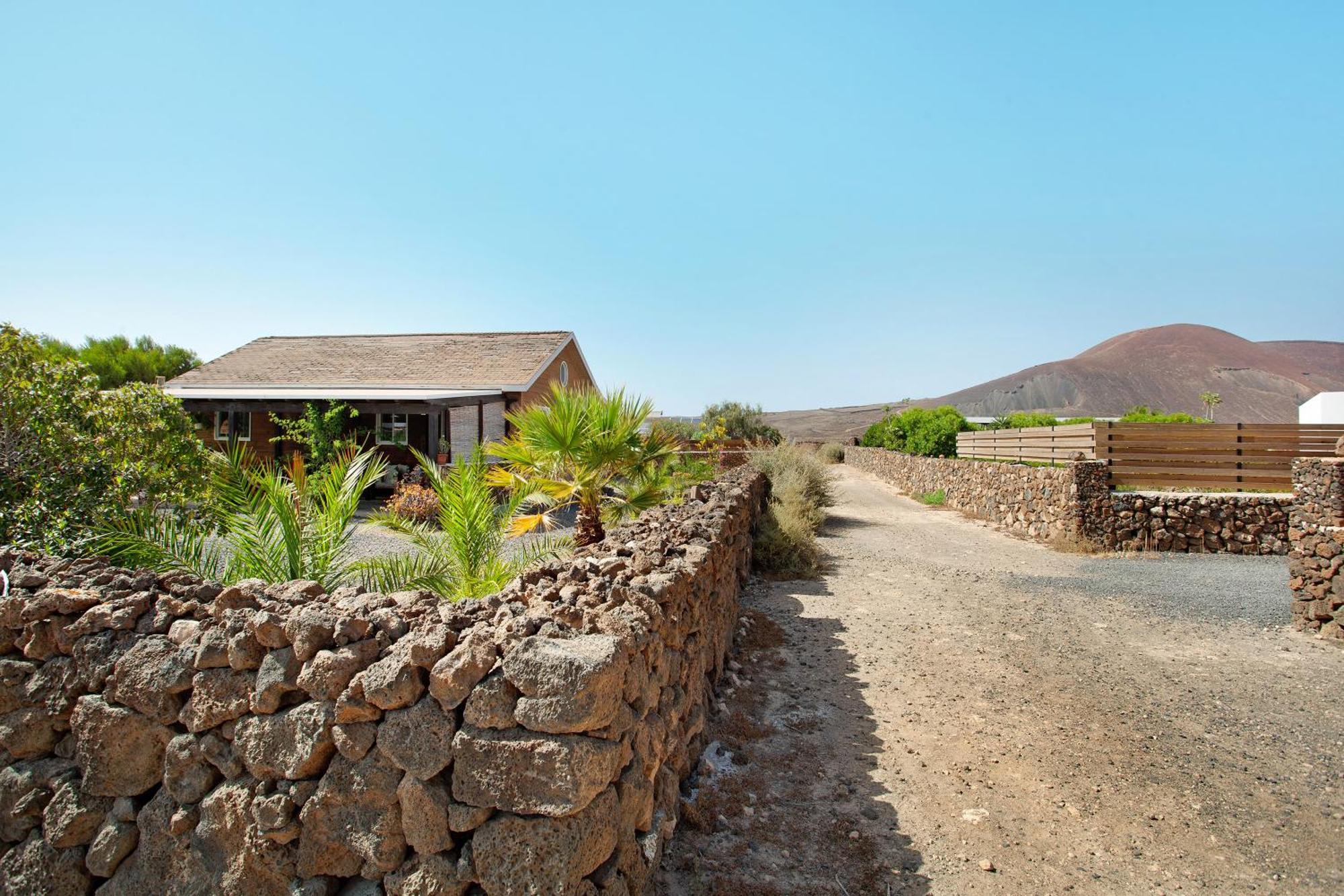 Casa Al Volcan De Lajares Exteriör bild